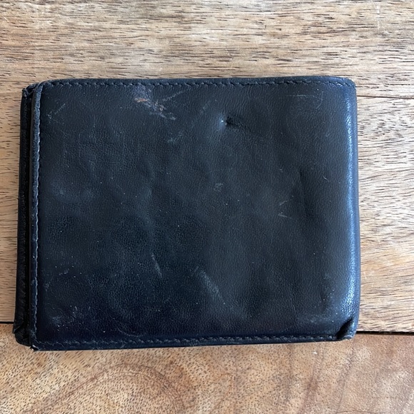 Ferragamo Wallet - Picture 4 of 5